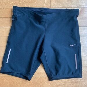 Nike Dri-FIT Black Biker Shorts L